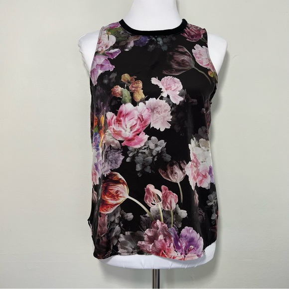 ONE ❤️ CLOTHING Floral Crew Tank Blouse - Picture 1 of 6
